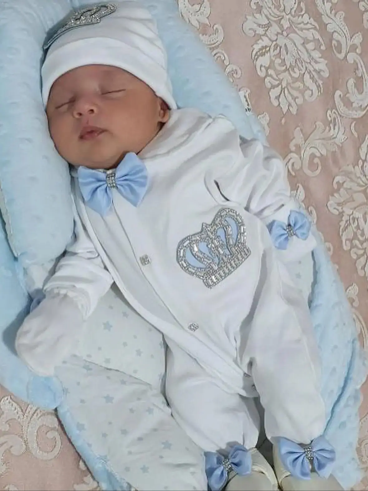 Conjunto recién nacido algodón suave con traje de cuerpo y gorro - imagen 3
