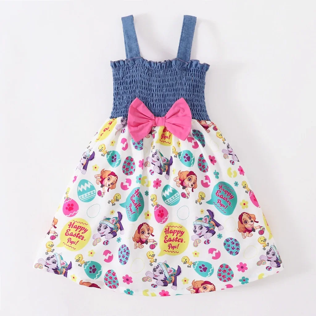 Vestido plisado rosa con lazo frontal