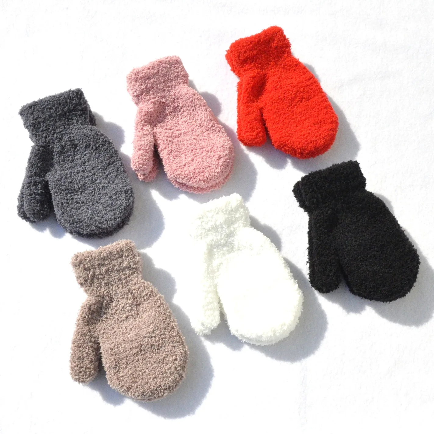 Manoplas cálidas de invierno para niños y niñas color sólido - imagen 4