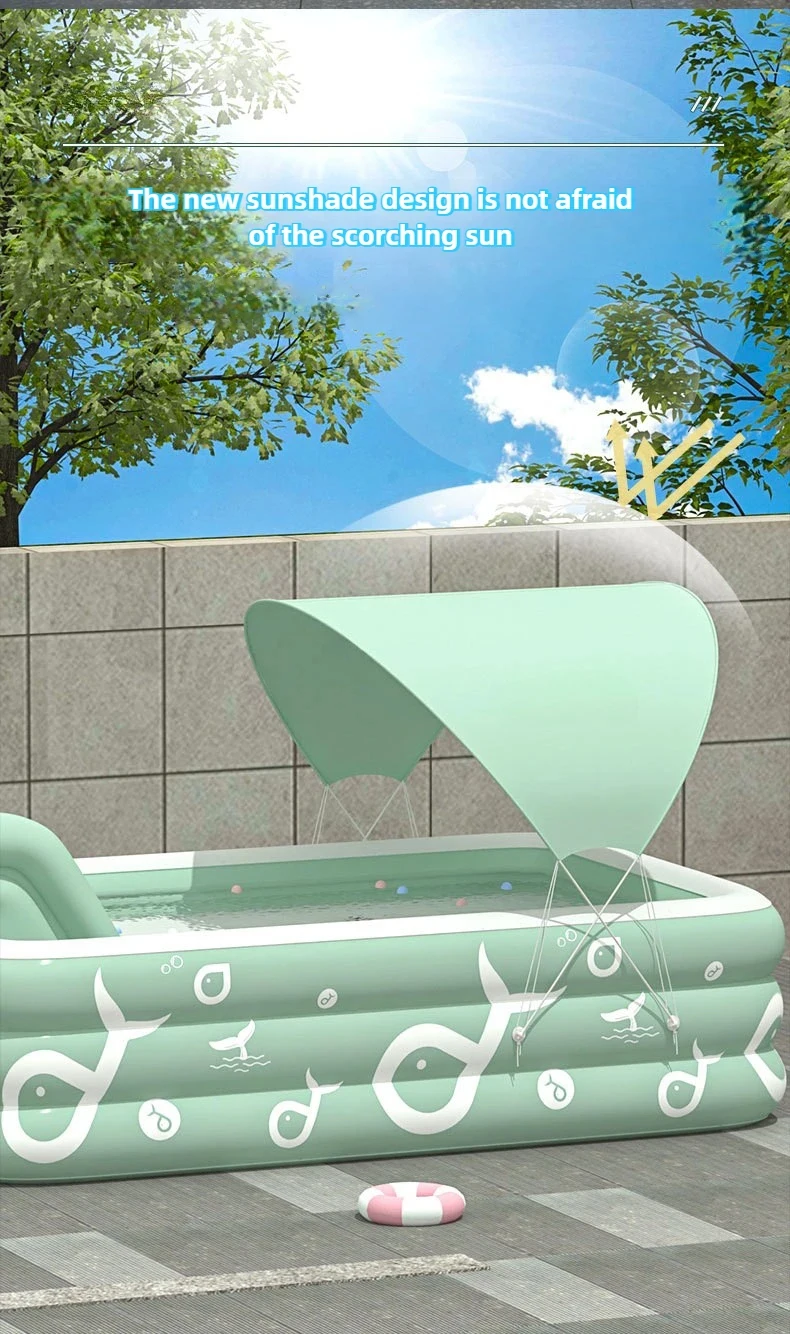 Detalle de tobogán con flujo de agua