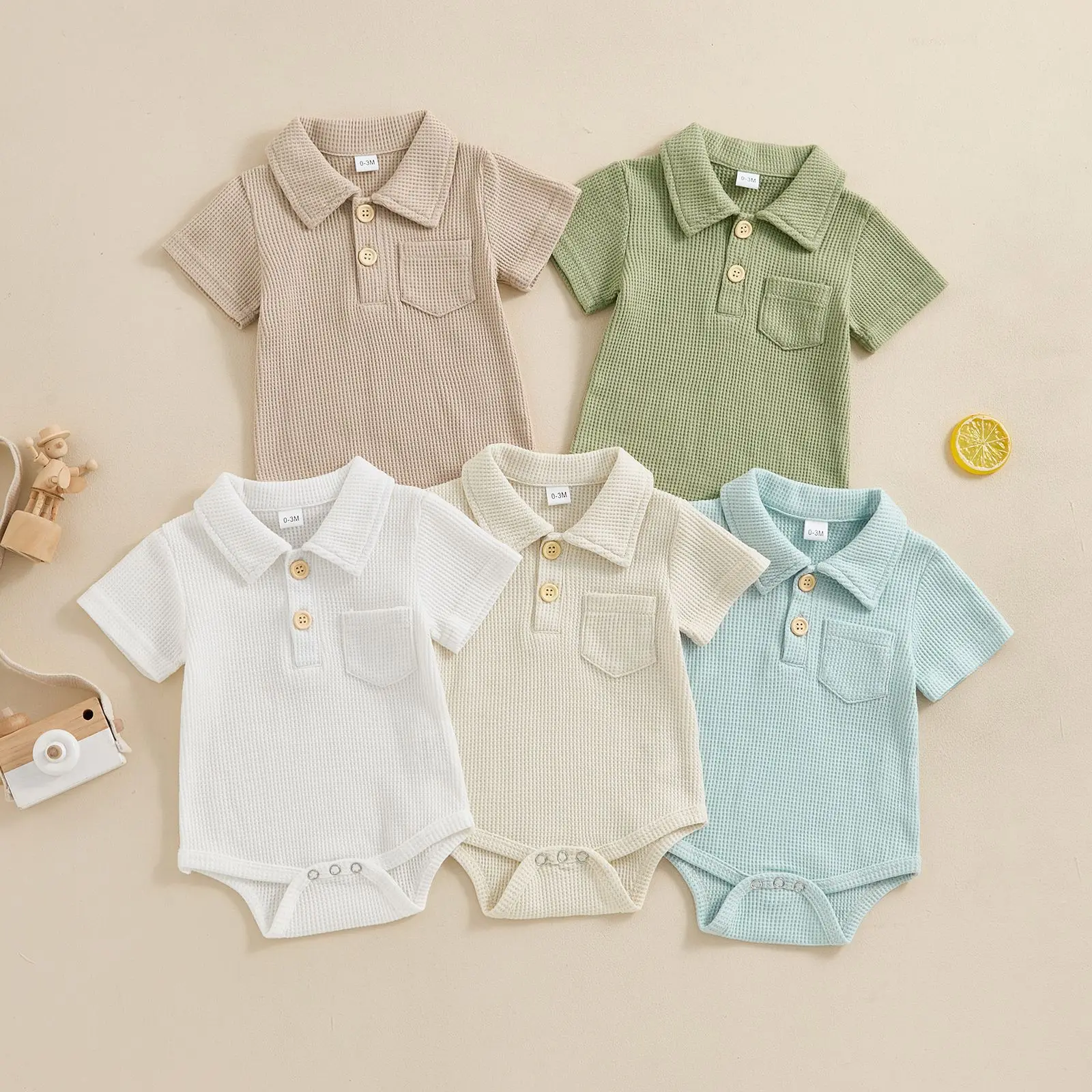 Mono de gofres en color beige