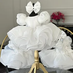 Vestido de cumpleaños para niña con tul y manga larga