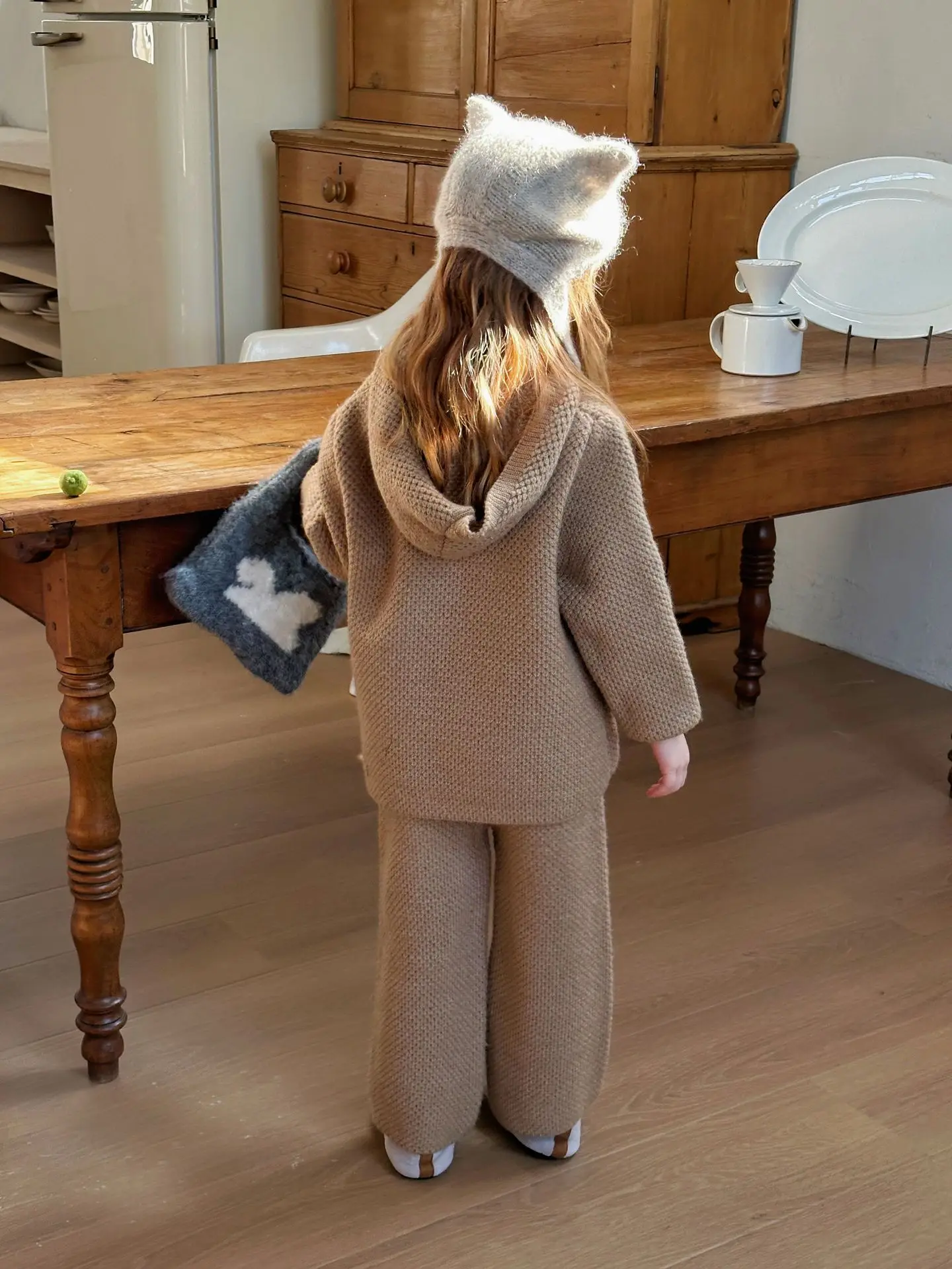 Conjunto de punto infantil – Sudadera con capucha y pantalón largo - imagen 3