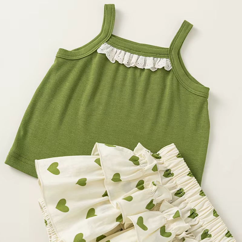 Conjunto de verano para niña: camiseta verde sin mangas y pantalón corto - imagen 5