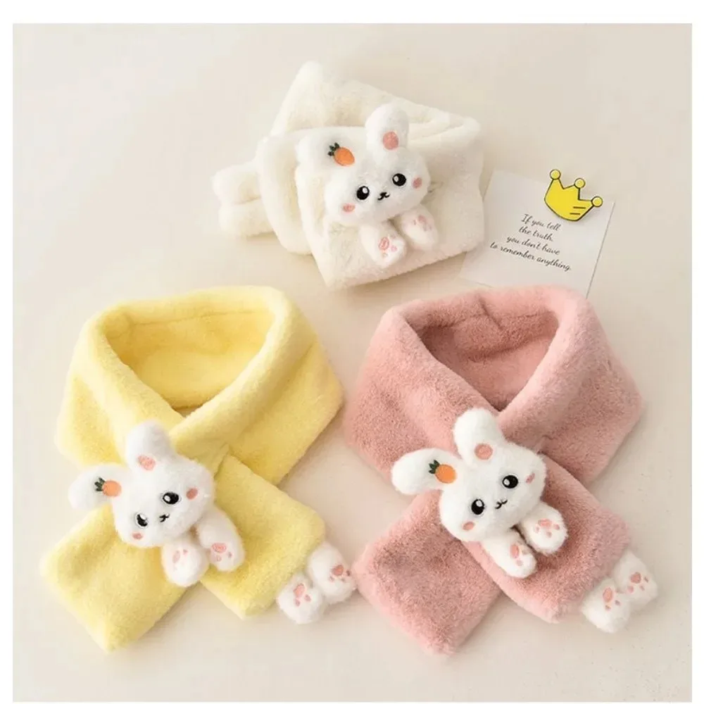 Bufanda de invierno para bebé tipo babero con conejo de felpa - imagen 2
