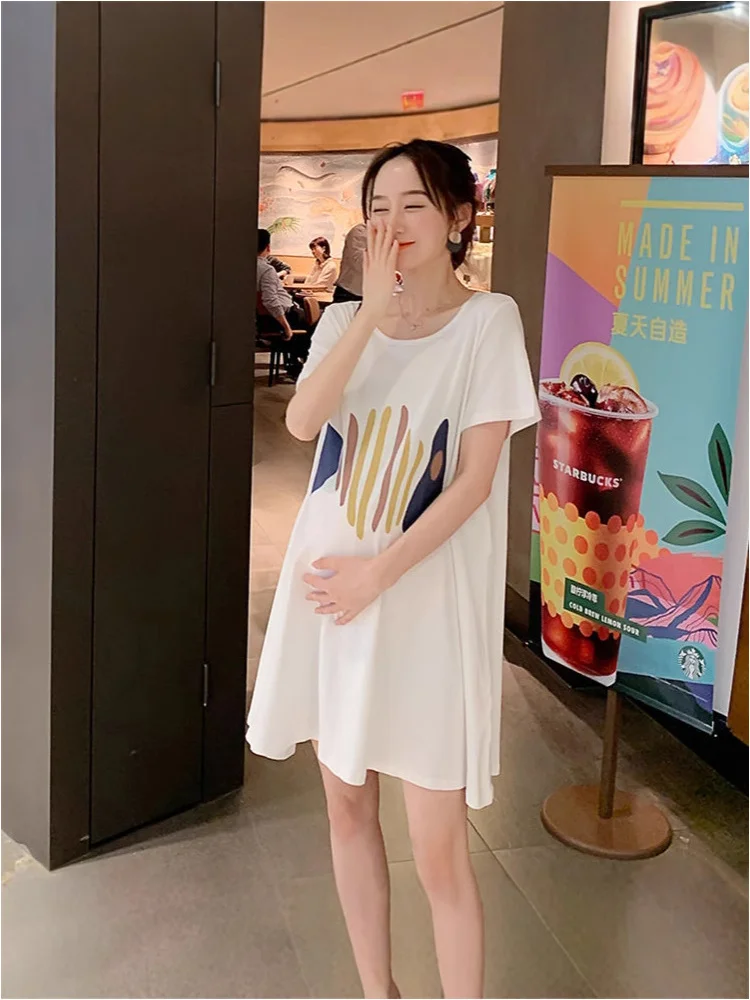Vestido de maternidad de manga corta con estampado de peces suelto - imagen 4