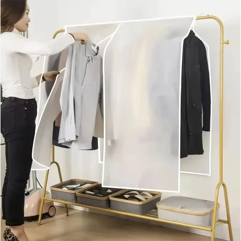Funda antipolvo semi transparente para ropa colgada del armario - imagen 4