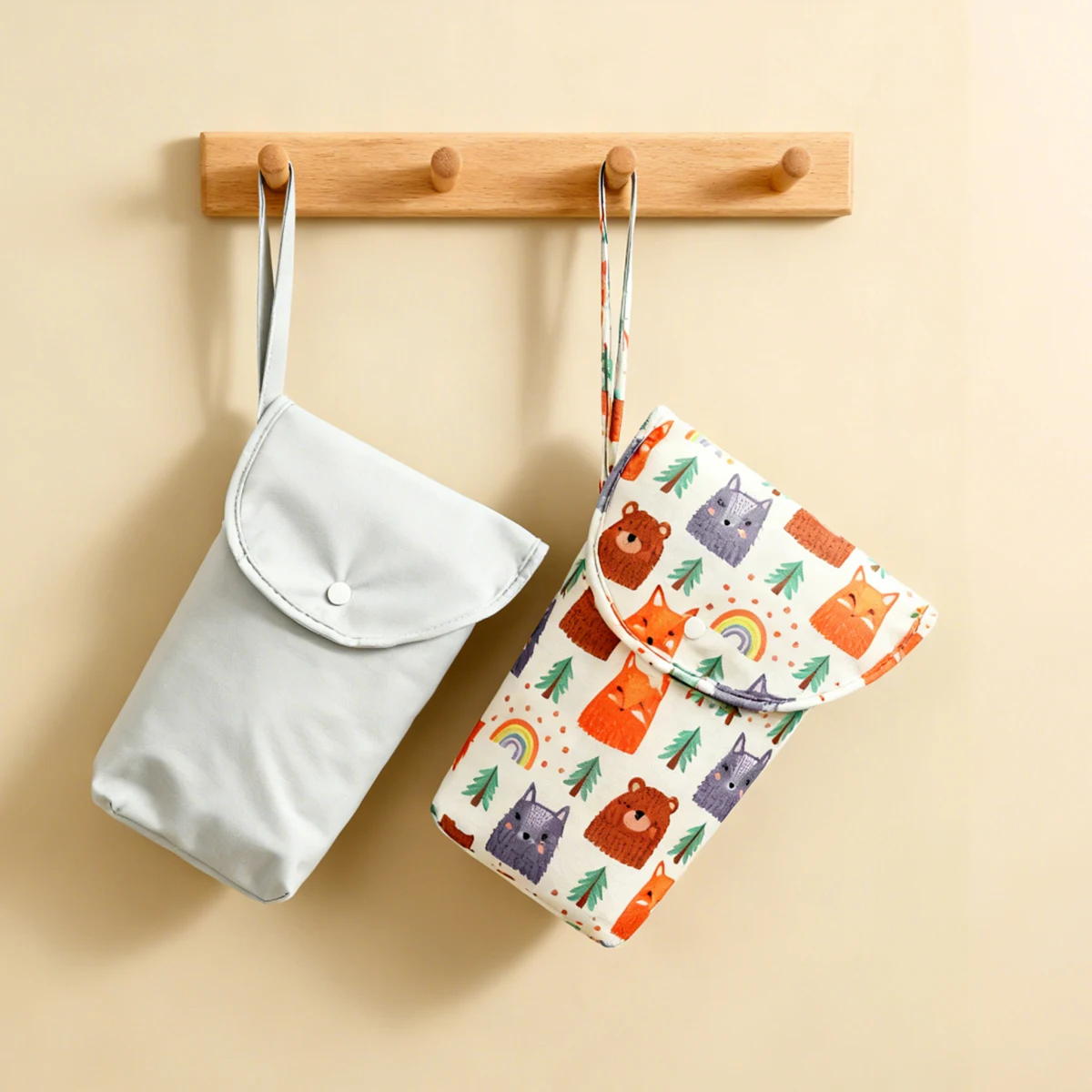 Bolsa organizadora pañales – Impermeable para accesorios bebé - imagen 4