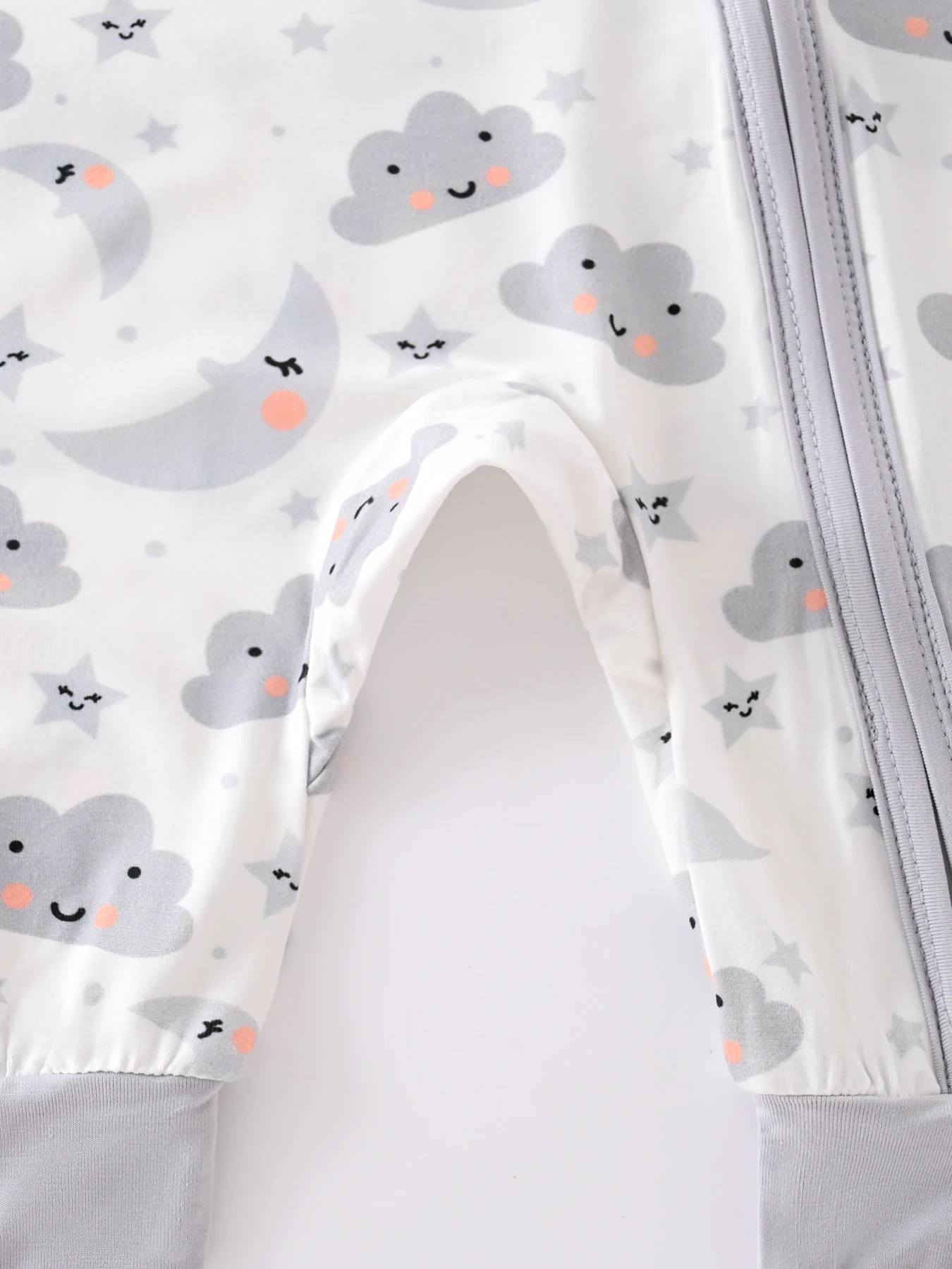 Body recién nacido con cremallera integral de manga larga unisex
