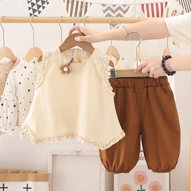 Conjunto de verano para bebé con camiseta y pantalones cortos