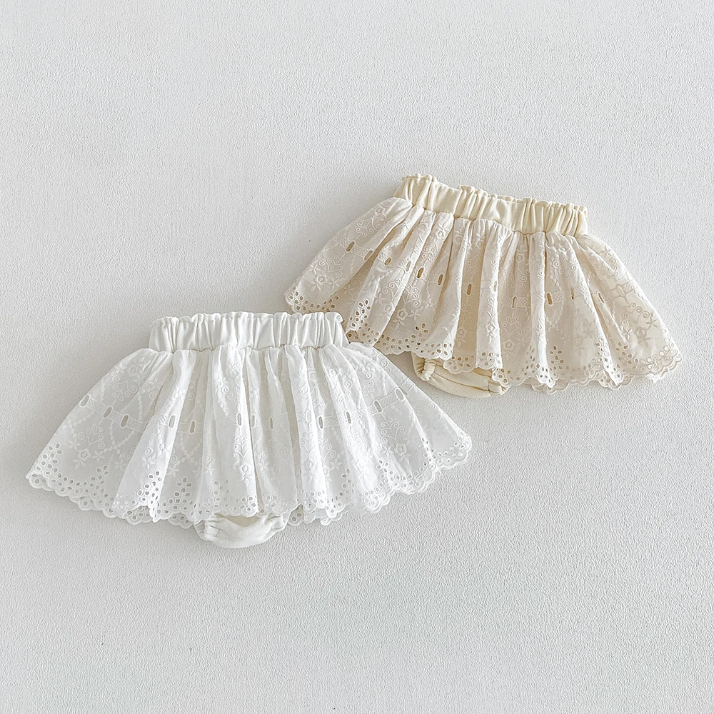 Pantalones cortos de bebé niña bordados con volantes verano - imagen 3