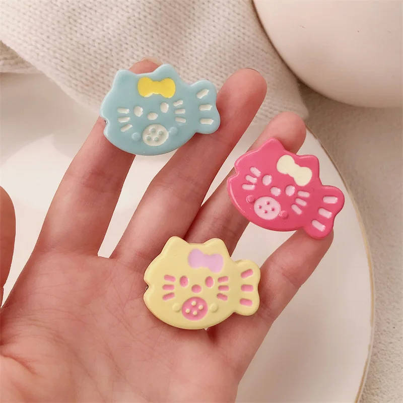 Pinza de pelo con diseño infantil