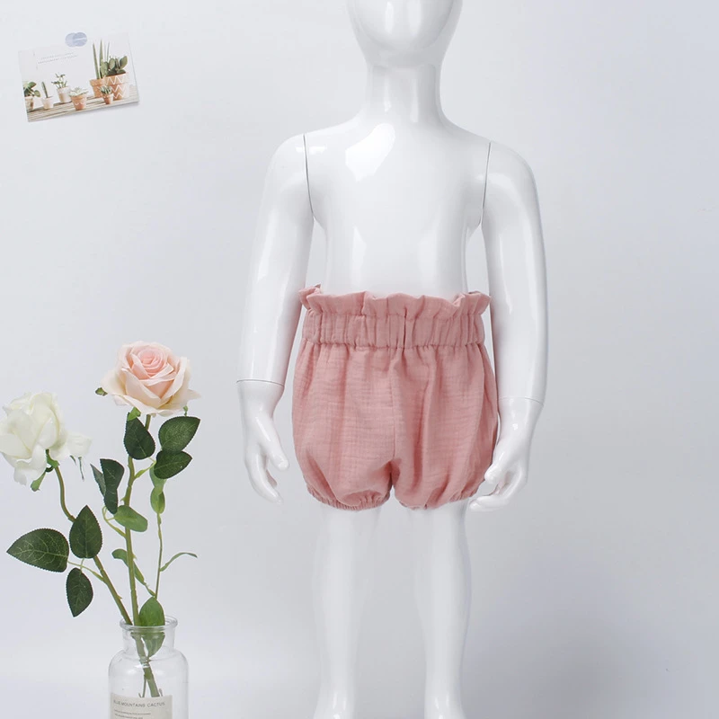 Pantalones cortos en varios tonos