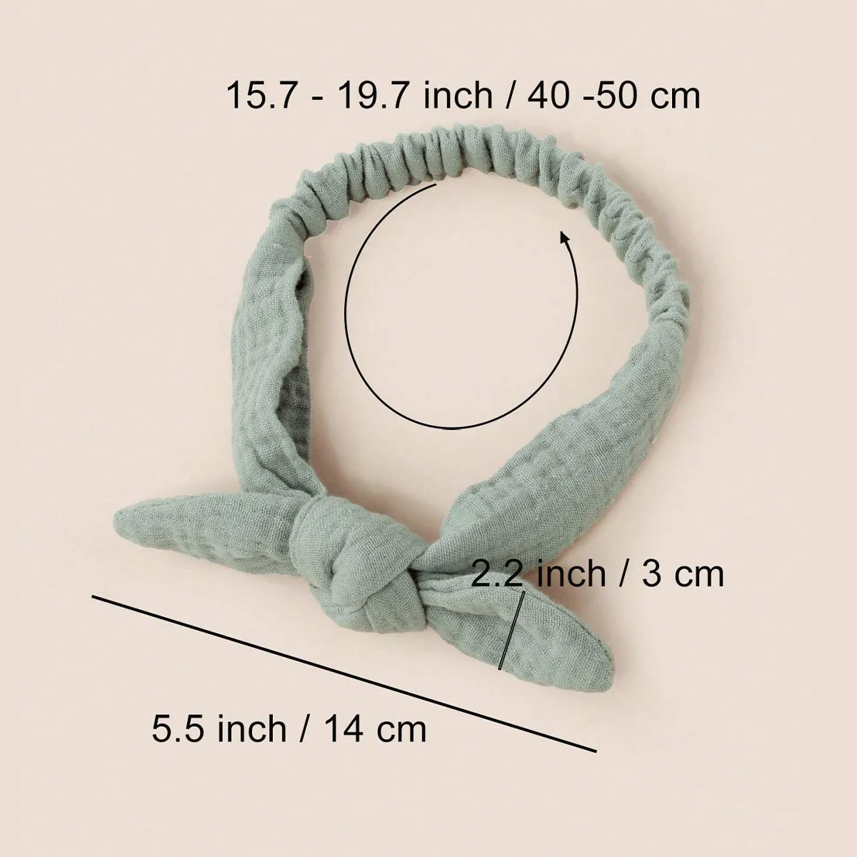 Diadema infantil con orejas de conejo en estilo decorativo