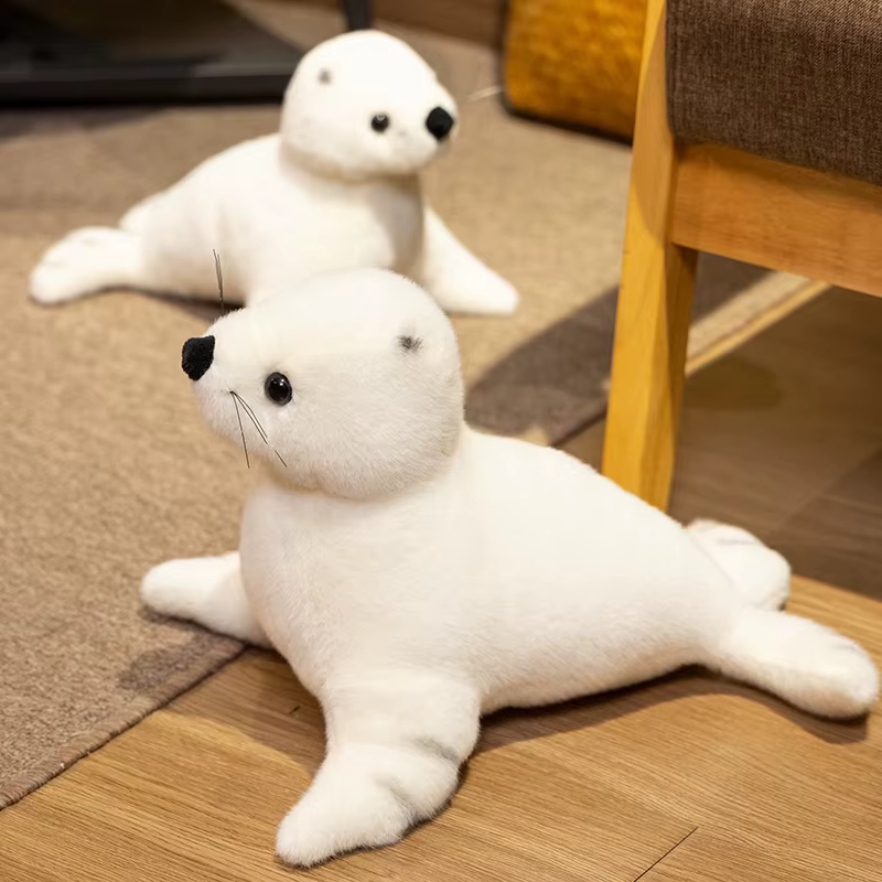 Peluche en contexto de decoración infantil