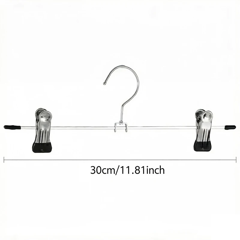Colgador metálico con clips ajustables