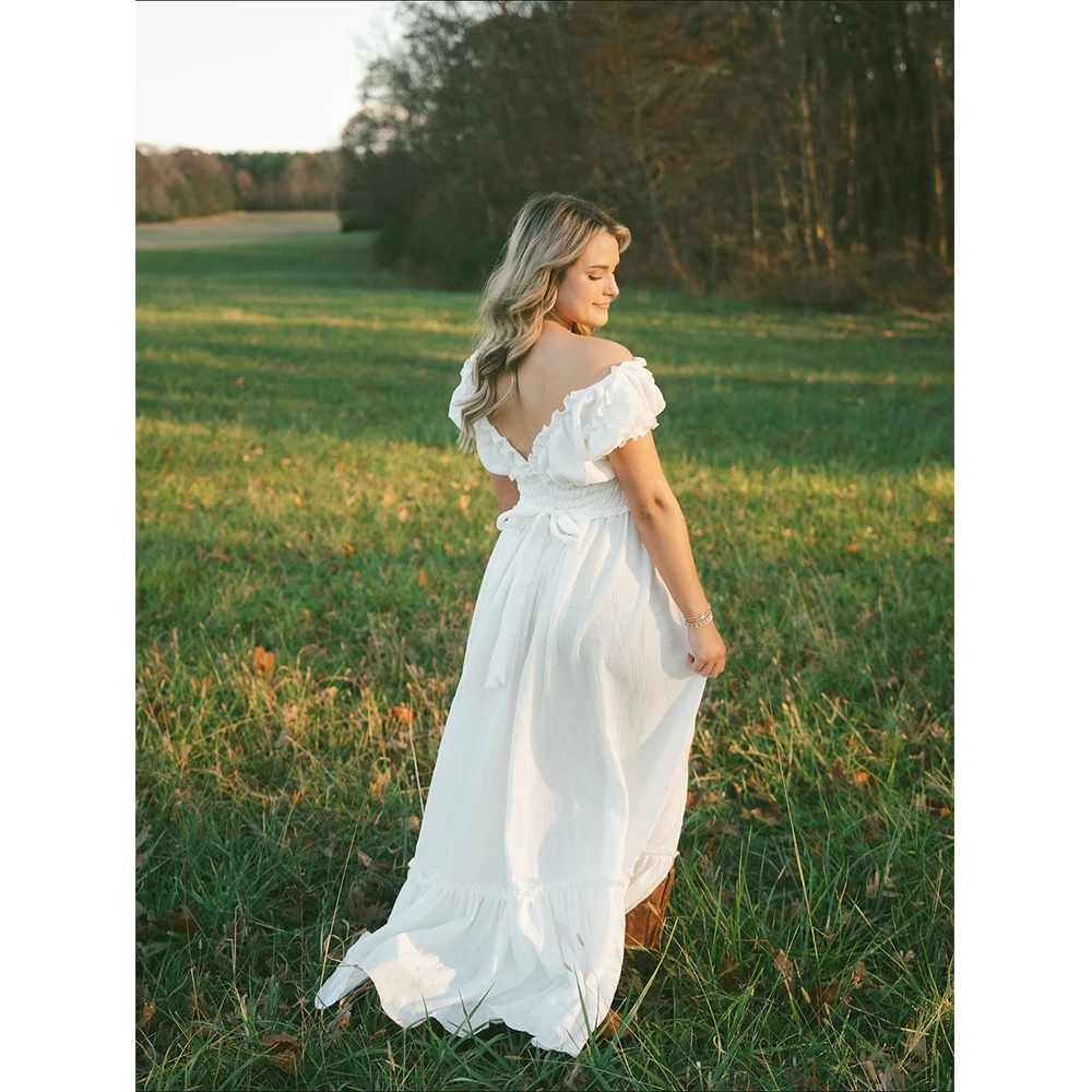 Vestido de maternidad bohemio con volantes y hombros descubiertos - imagen 4