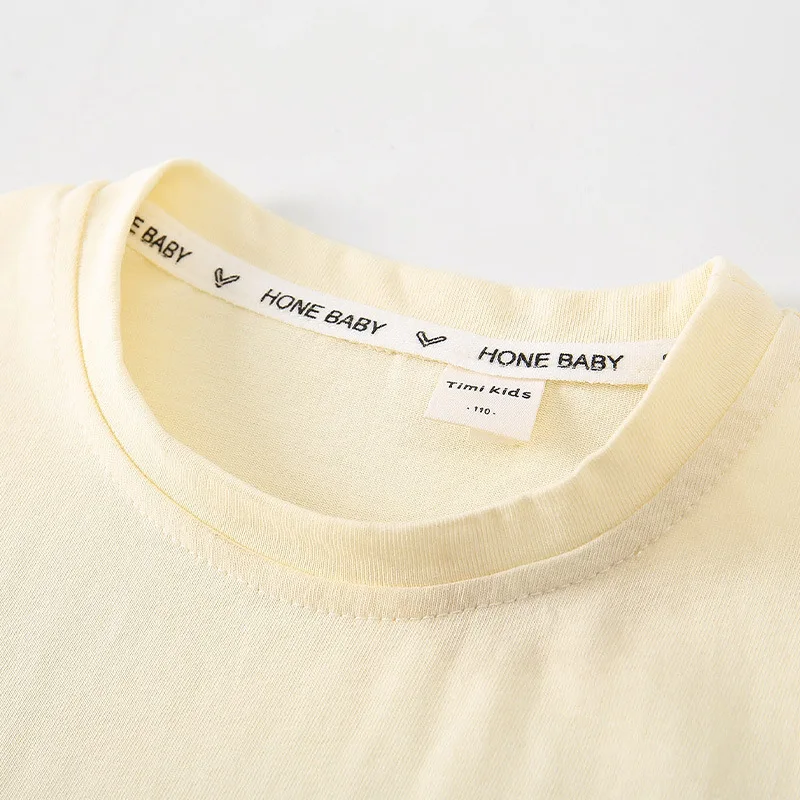 Ropa de verano para niño pequeño: camisetas y pantalones a rayas - imagen 2