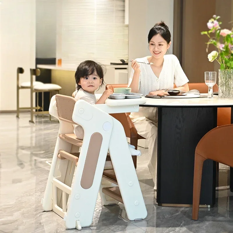 Trona evolutiva multifuncional plegable para bebés