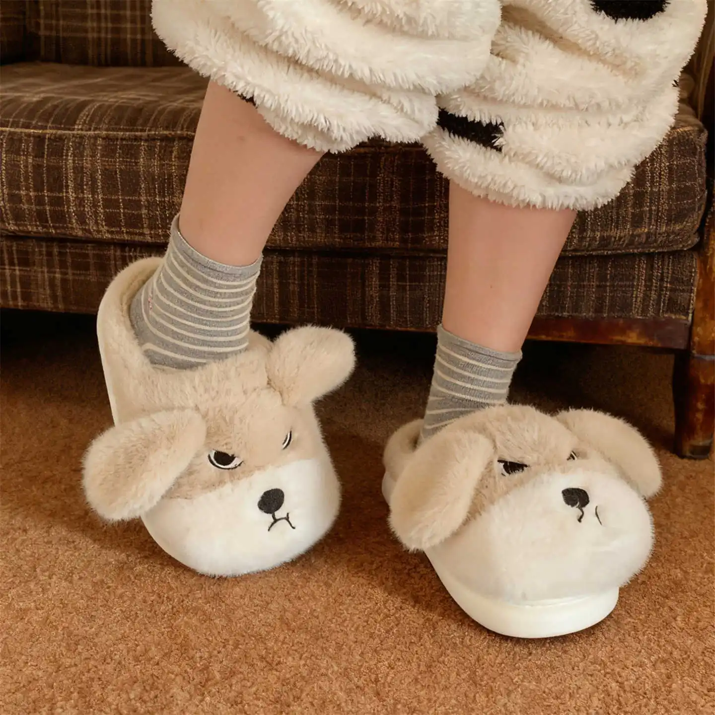 Pantuflas felpa orejas de perro para niños - imagen 5