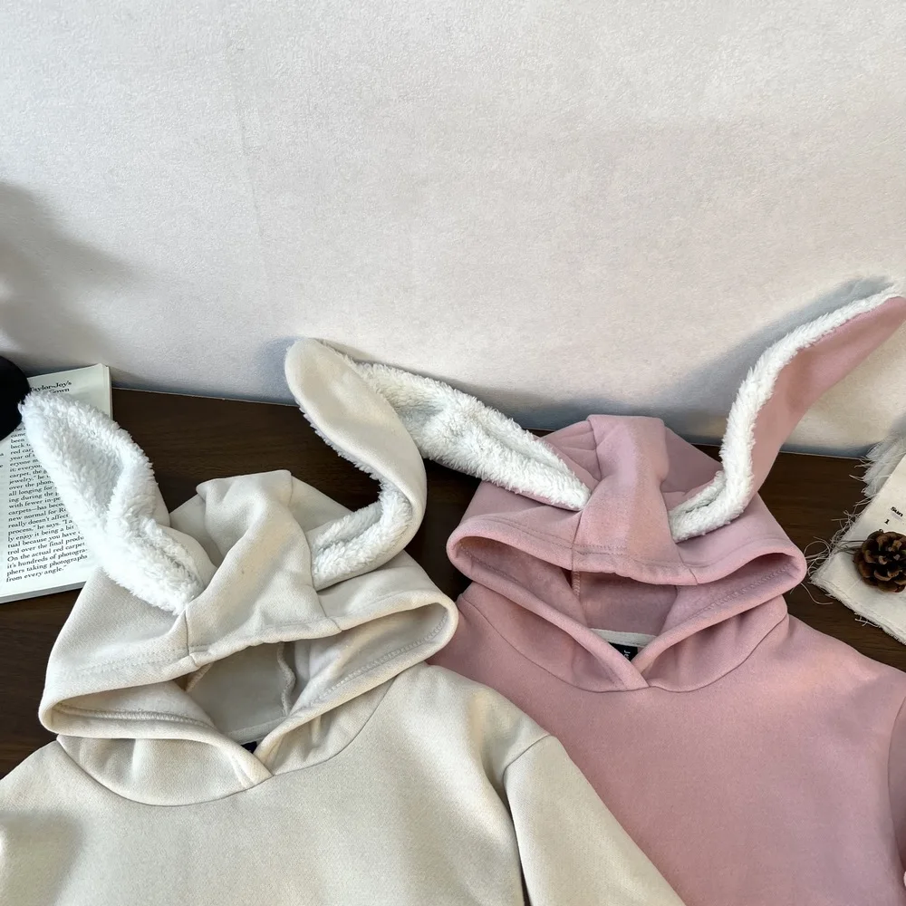 Variaciones de color y estilo de la sudadera