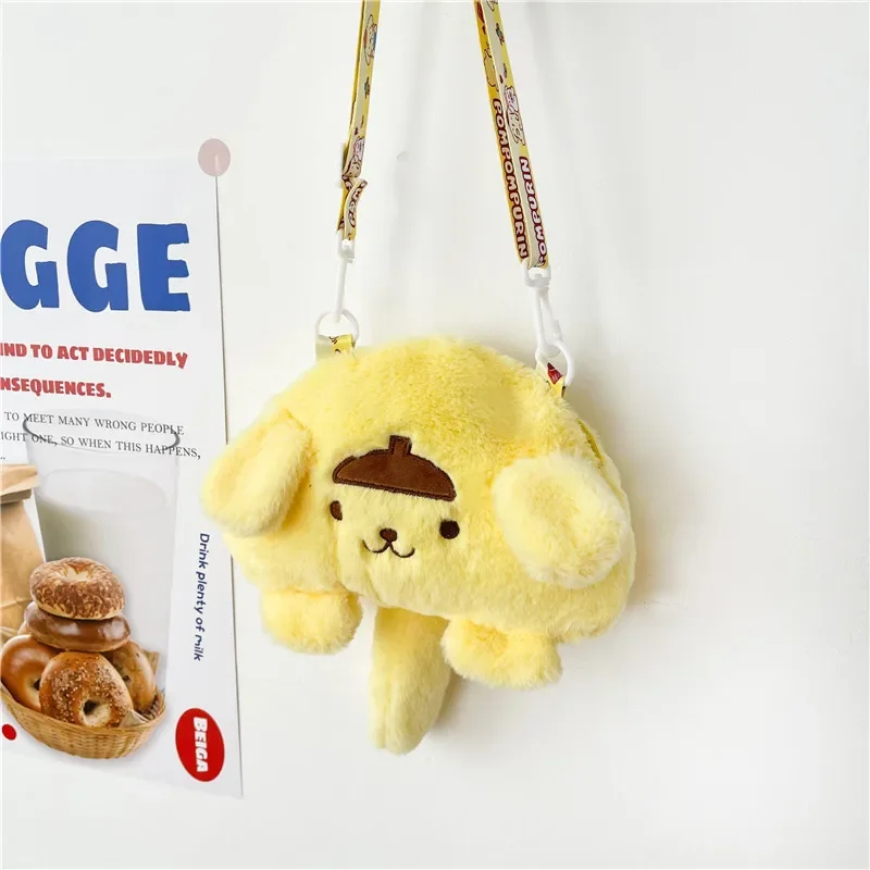 Mochila de peluche Kuromi Sanrio con estilo anime kawaii - imagen 3