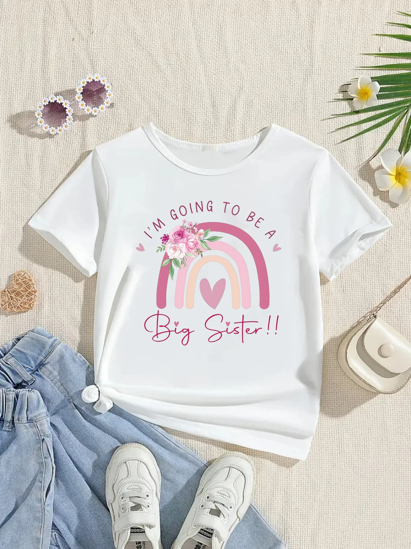 Camiseta niña con corazón y flores arcoíris – divertida - imagen 2