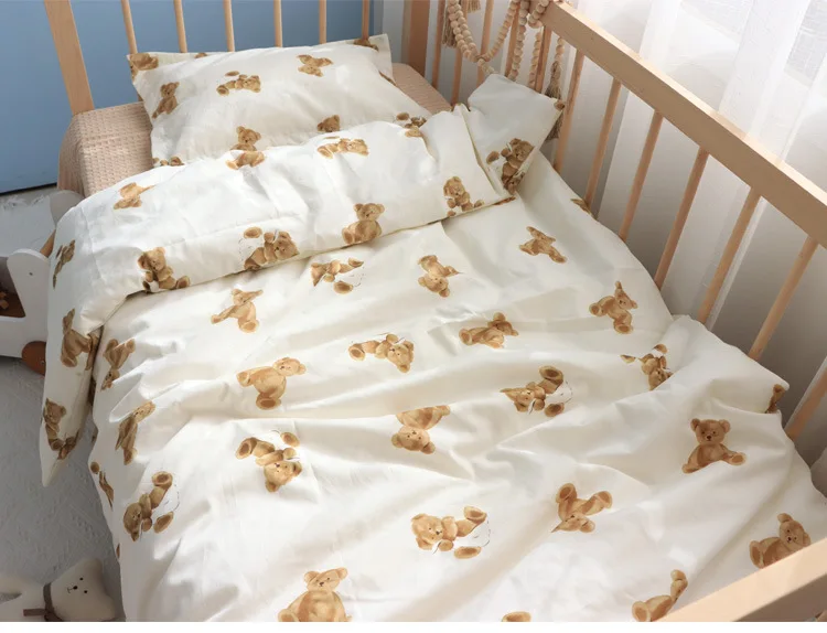 Detalle del estampado de oso