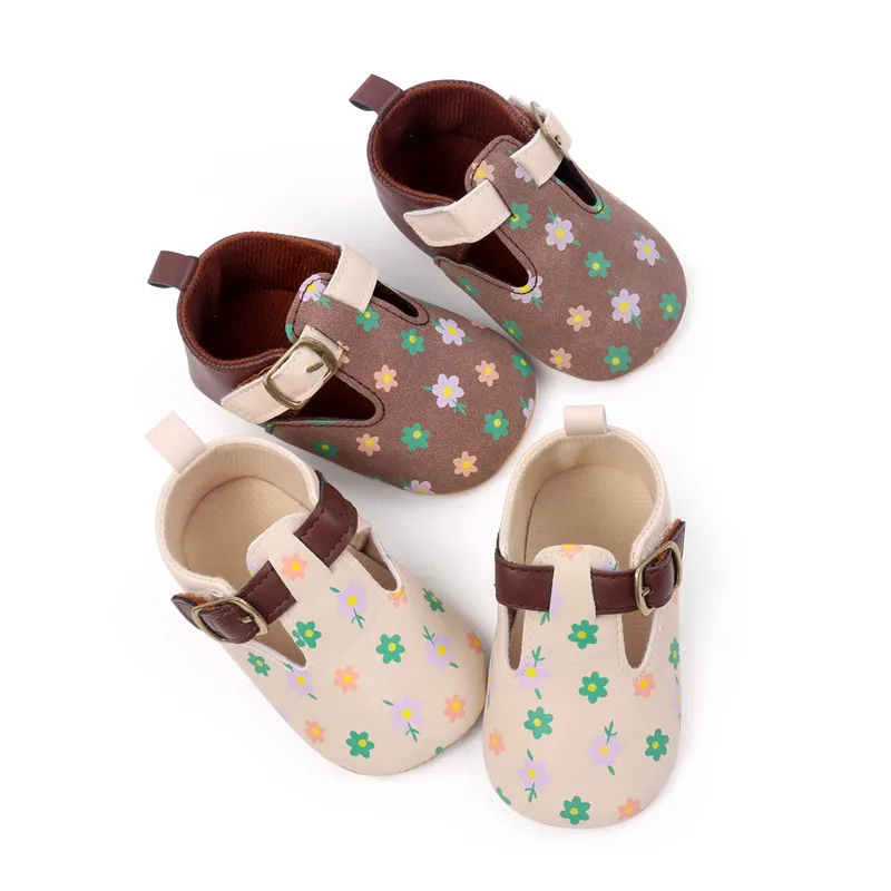Zapatos de bebé con flores en cuero para primeros pasos