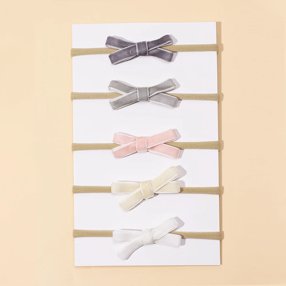Diademas de diferentes colores en oferta