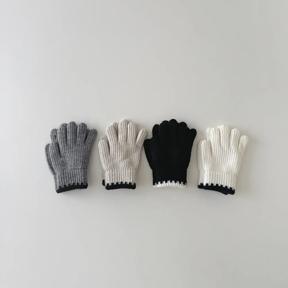 Guantes coreanos para bebés y niñas en varios colores