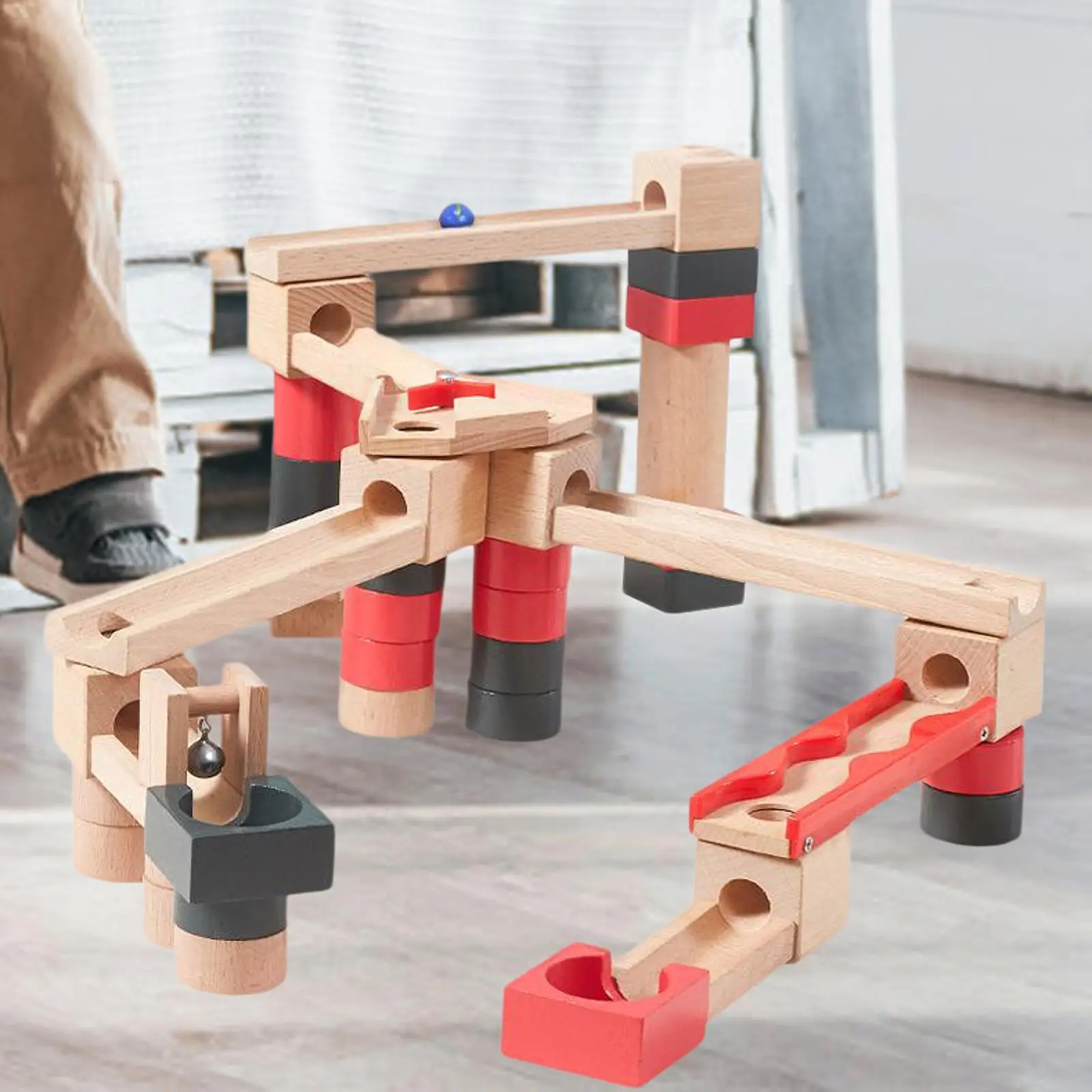 Pista de canicas de madera Montessori para niños y niñas