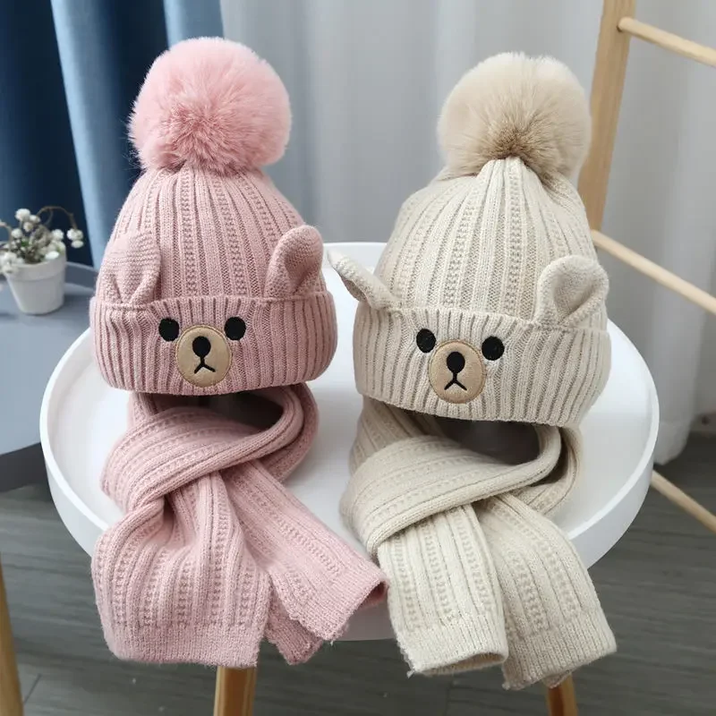 Gorro y bufanda de lana con osito para bebé invierno - imagen 5