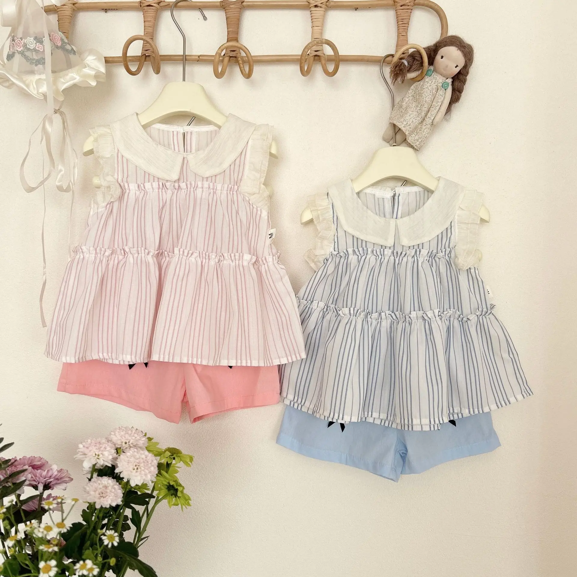 Detalle del estampado a rayas