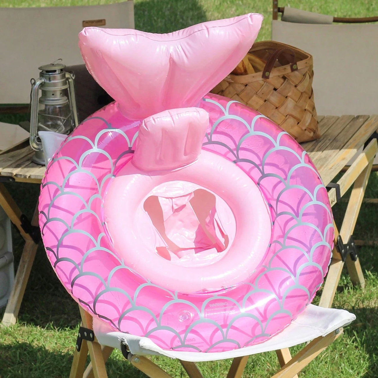 Entrenador inflable para práctica en piscina