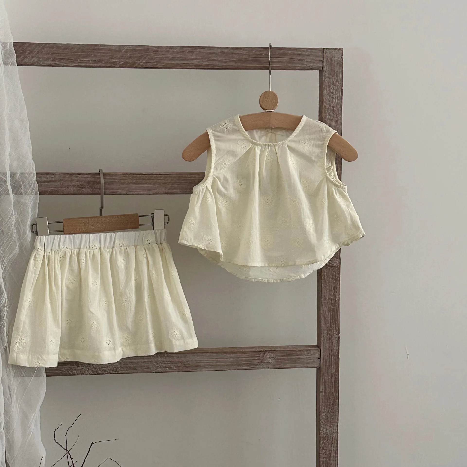 Conjunto estilo coreano para bebé