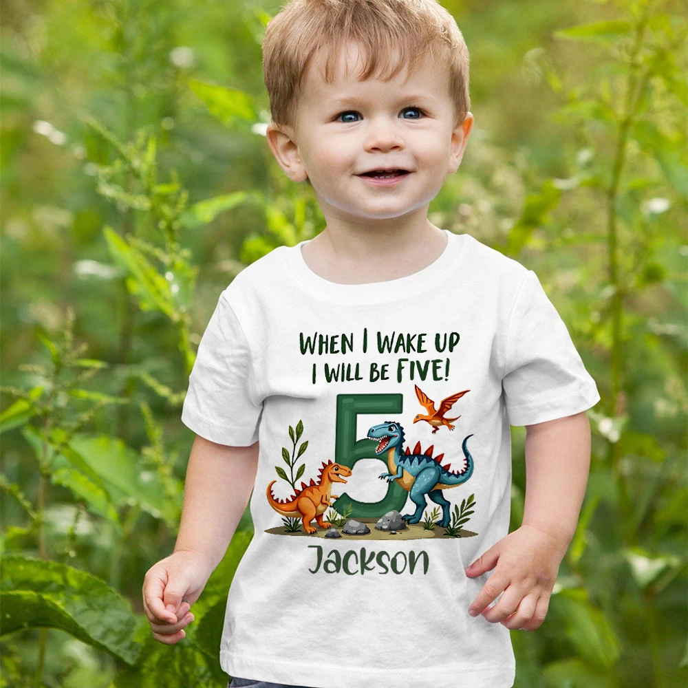 Camiseta dinosaurio personalizada para cumpleaños infantil