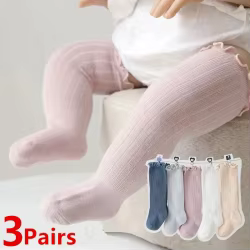 Calcetines largos de algodón con encaje y volantes para niña