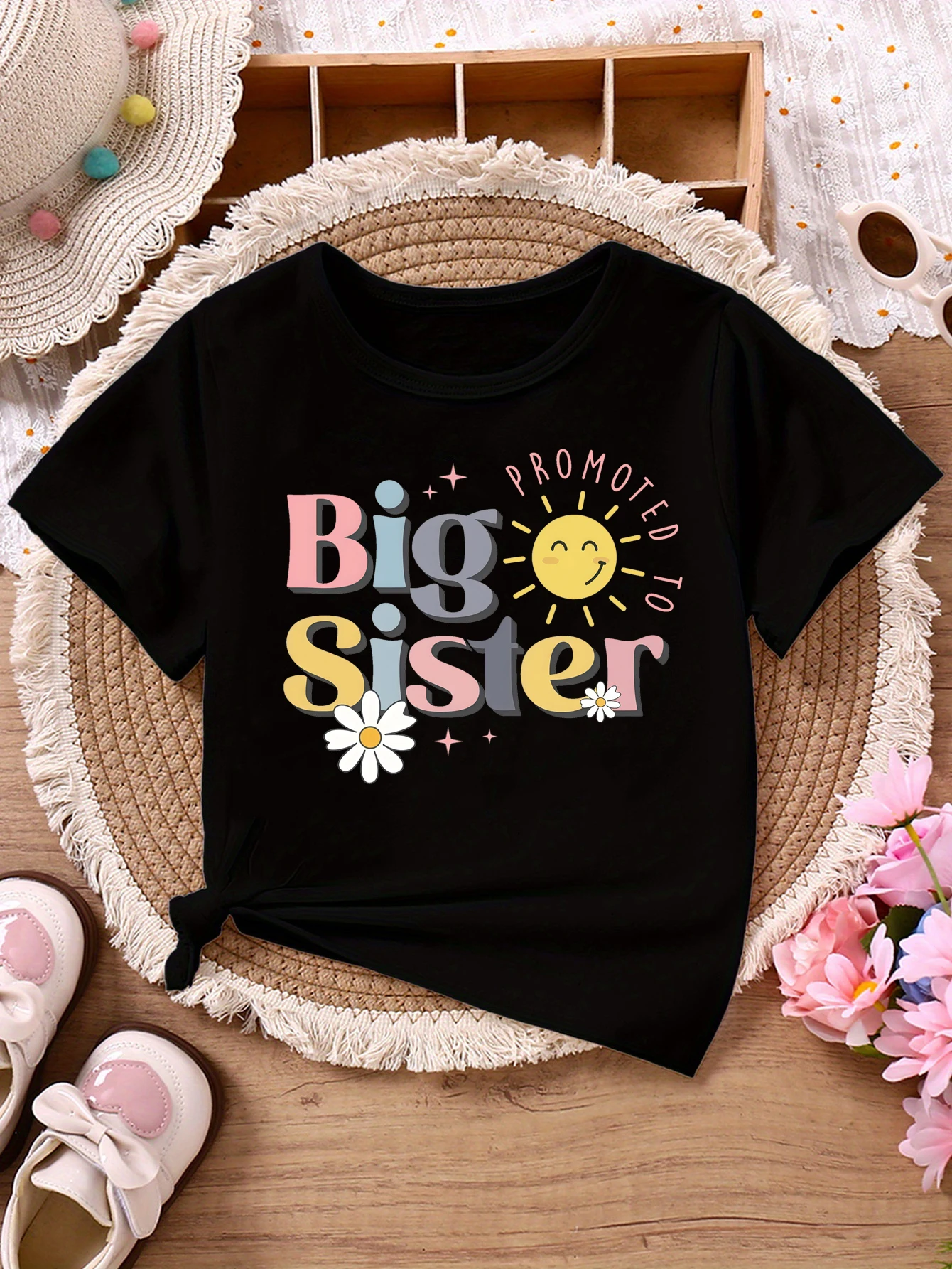 Camiseta retro con flores y sol para hermana mayor – anuncio embarazo - imagen 2