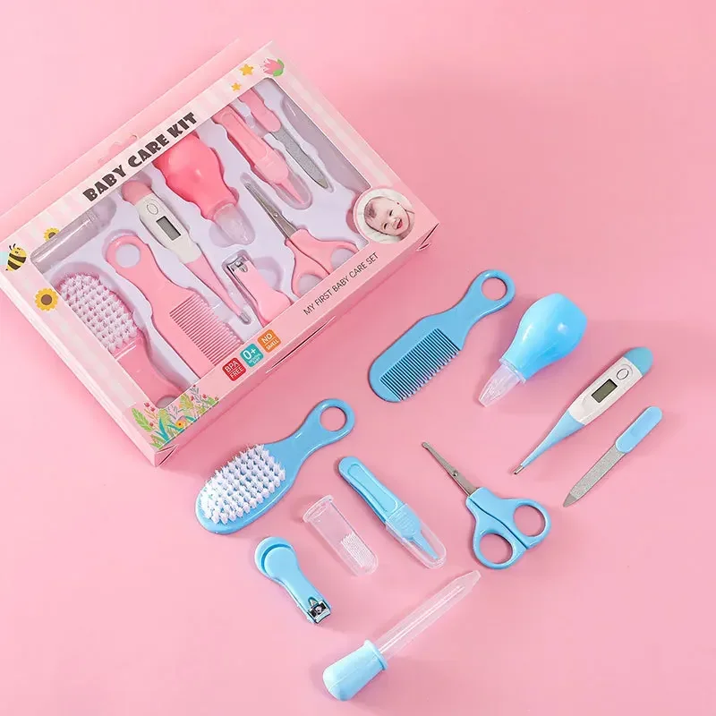 Kit cuidado bebé: termómetro, cepillo y cortaúñas