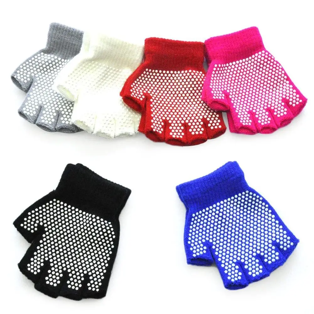 Par de guantes infantiles