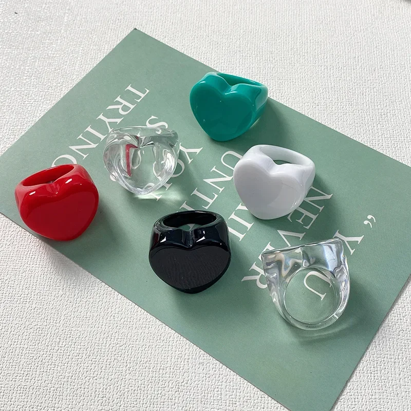 Anillos de corazón en resina acrílica para niña tono melocotón - imagen 4