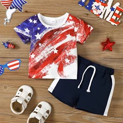 Conjunto de niño camiseta estrella y pantalones cortos a contraste