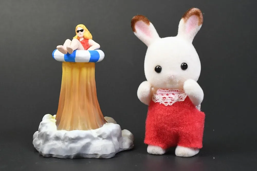 Juguete gashapon para el baño creativo con estilo tierno gris - imagen 2