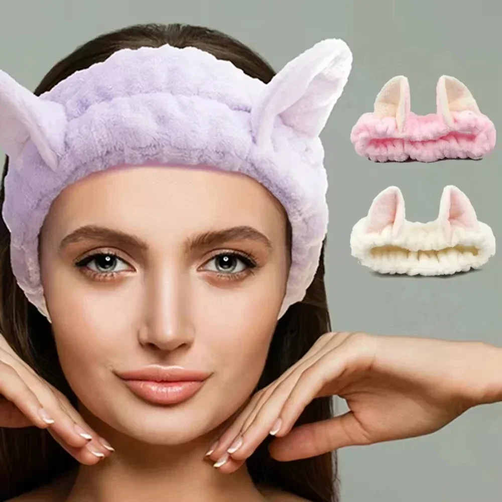 Diadema de lana con orejas gatunas coral suave y cómoda