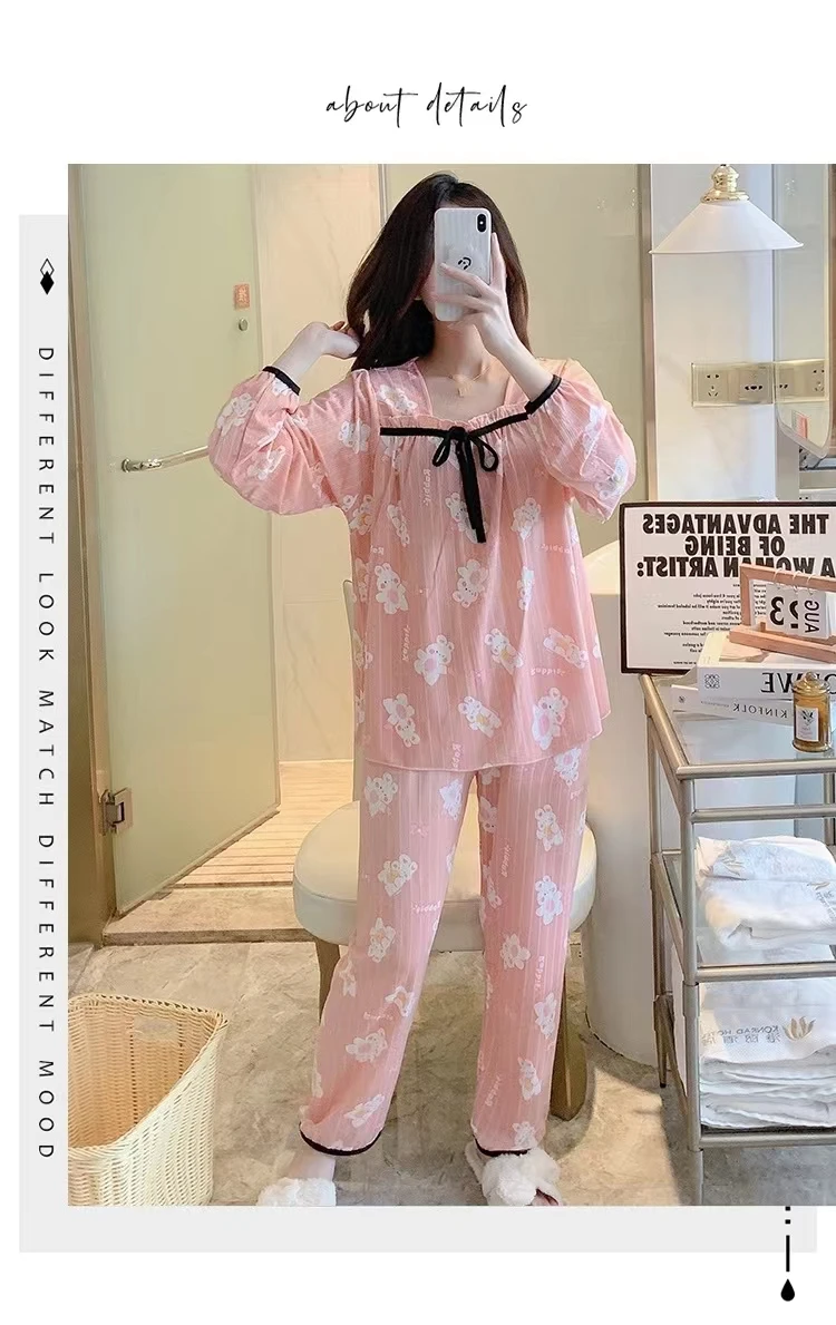 Detalle del estilo de pijama de lactancia