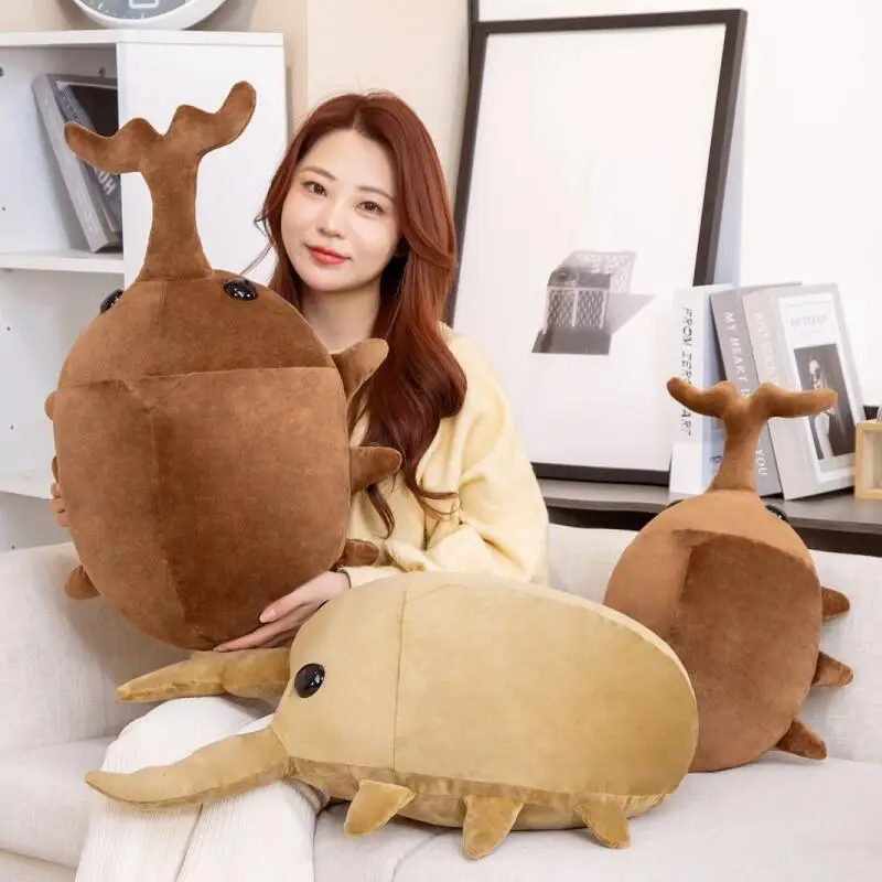 Peluche insecto kawaii en formato cojín para niños