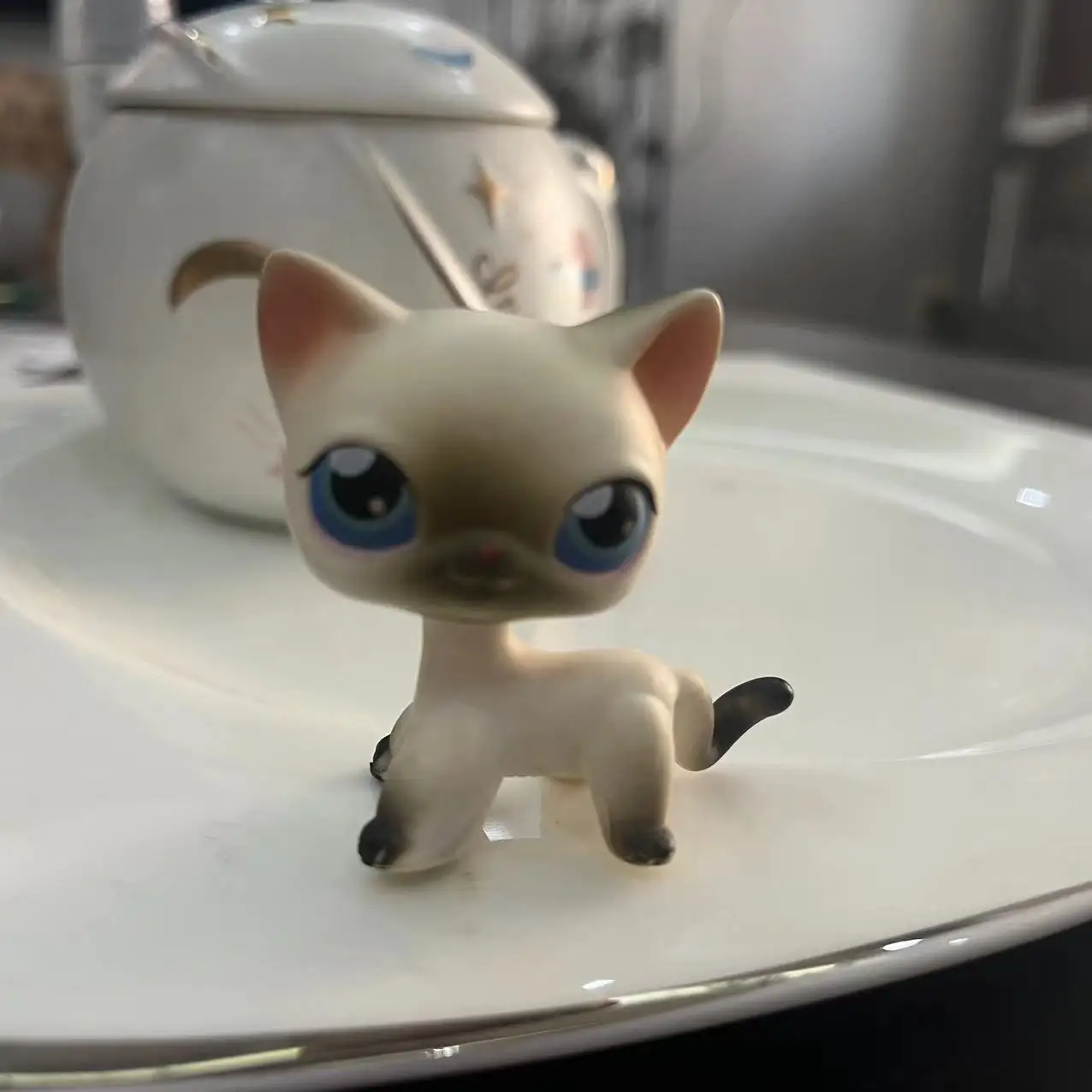 Figuras de mascotas estilo anime