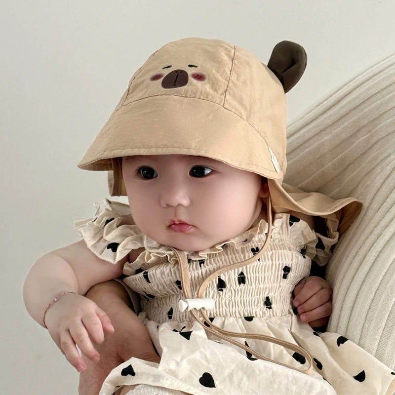 Gorra bebé con protección cuello, dibujos animados y visera - imagen 4