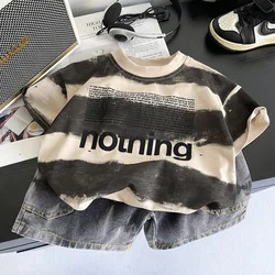 Conjunto de verano para bebés: camiseta y pantalón corto a rayas